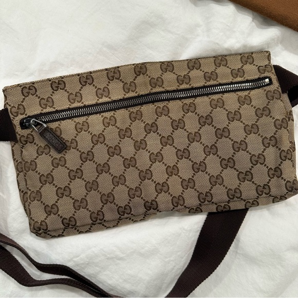 Authentic Gucci Brown Monogram Canvas Waist Bag Fanny Pack Bum Bag - Picture 4 of 13